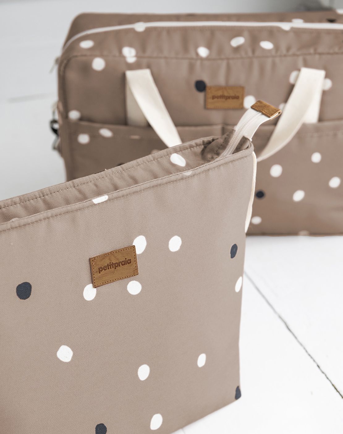 Bolso CITY<br>MR. TENDER