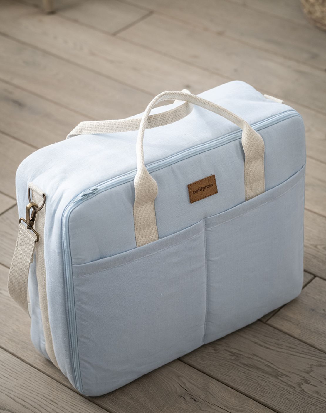 Maleta<br>LINO CELESTE